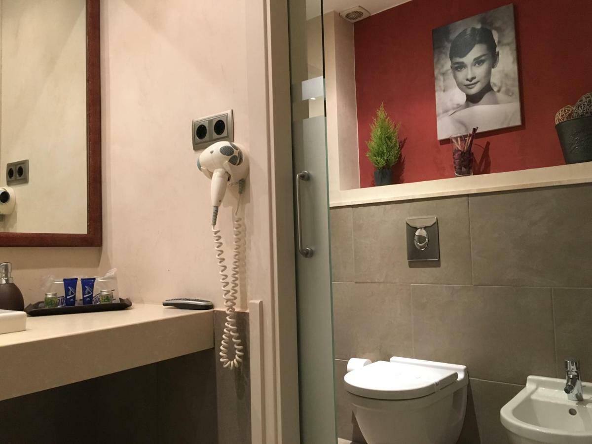 Hotel Calabria 拉加里加 外观 照片