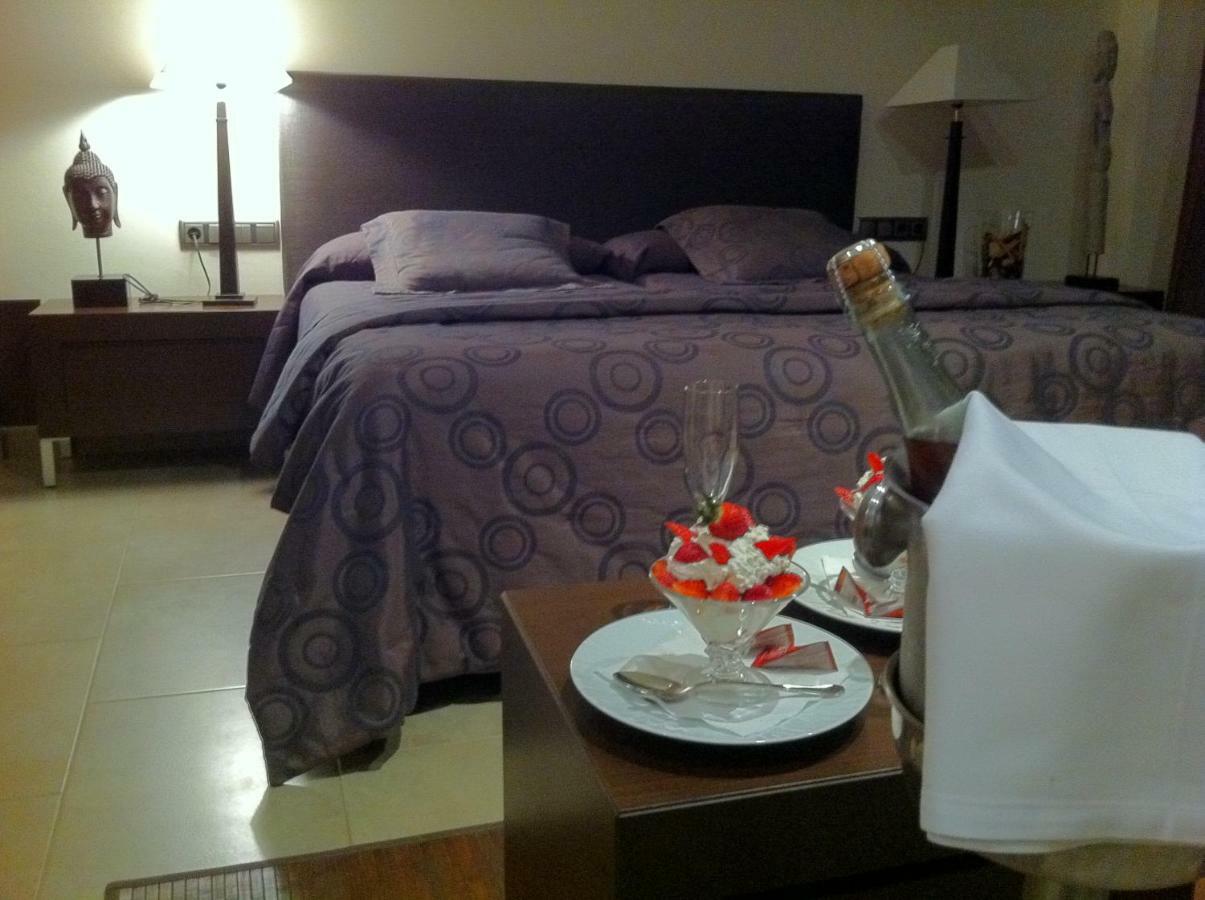 Hotel Calabria 拉加里加 外观 照片