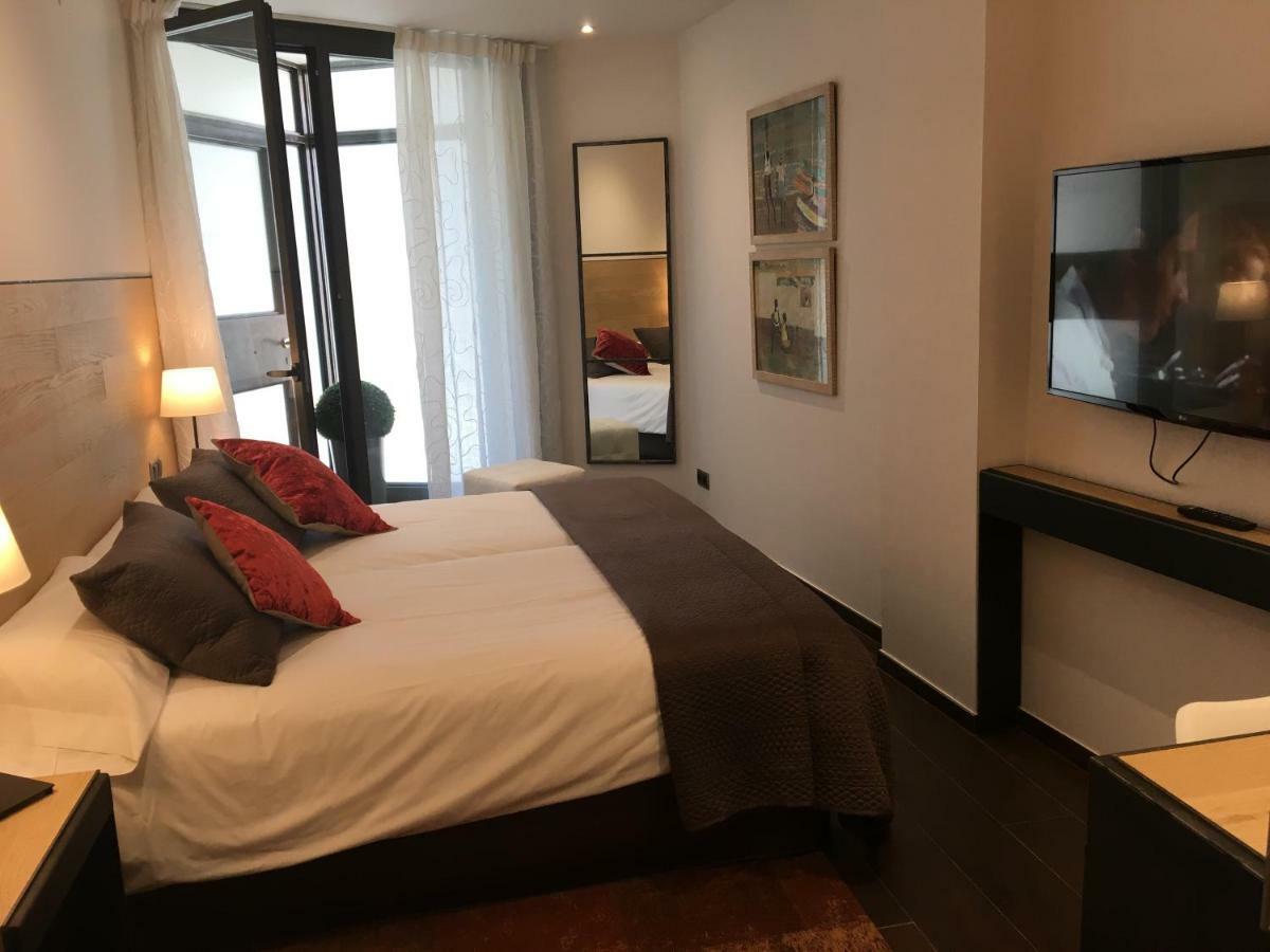 Hotel Calabria 拉加里加 外观 照片